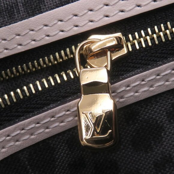 LOUIS VUITTON Neverfull Size MM Monogram / Wild at Heart claim M45819 - Picture 8 of 16